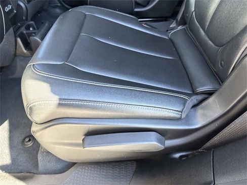 Used 2023 Jeep Grand Cherokee L Limited w/ Trailer Tow Group (B) image 19