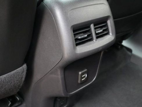 Certified 2024 GMC Terrain SLT AWD/4WD image 18