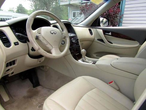 Used 2008 INFINITI EX35 Journey w/ Navigation Pkg image 9