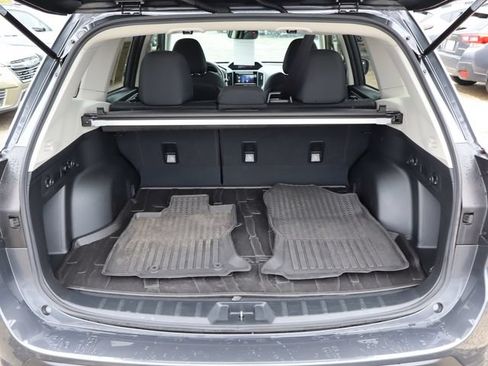 Certified 2024 Subaru Forester Premium AWD/4WD image 37