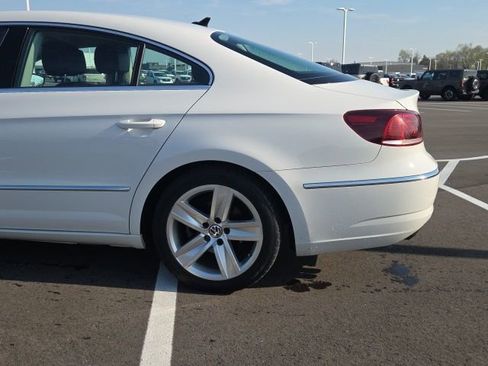 Used 2013 Volkswagen CC Sport Plus FWD image 13