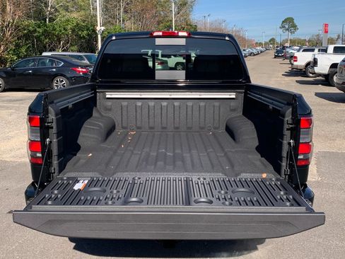 New 2026 Nissan Frontier SV RWD image 5