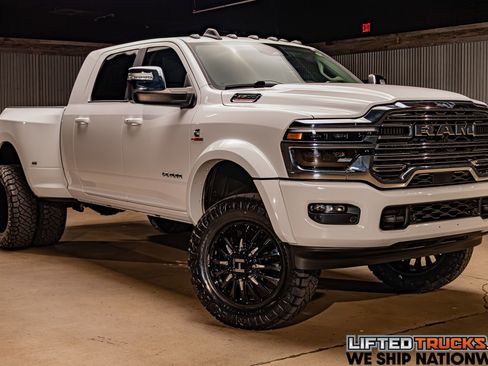 Used 2025 RAM 3500 Laramie w/ Max Tow Package image 1