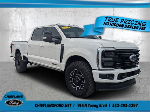 Used 2025 Ford F350 Platinum w/ FX4 Off-Road Package AWD/4WD image 1