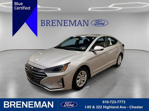 Used 2019 Hyundai Elantra SE w/ Cargo Package FWD image 1