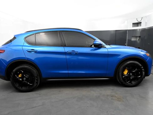 Used 2018 Alfa Romeo Stelvio Ti Sport image 6