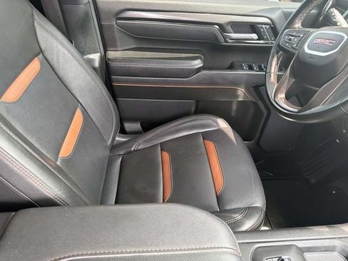 Used 2025 GMC Sierra 2500 AT4 w/ AT4 Premium Plus Package AWD/4WD image 14