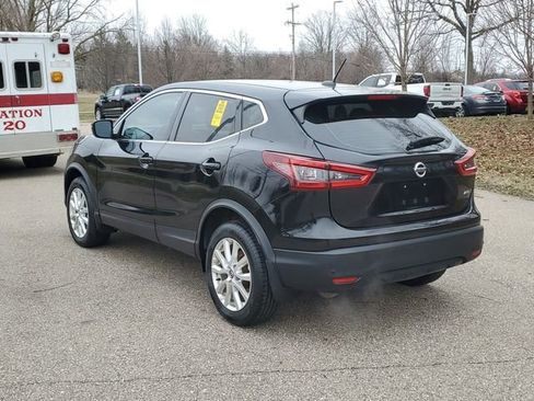 Used 2021 Nissan Rogue Sport S AWD/4WD image 3