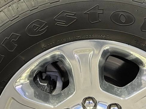 Used 2024 RAM 2500 Big Horn w/ Bed Utility Group image 7