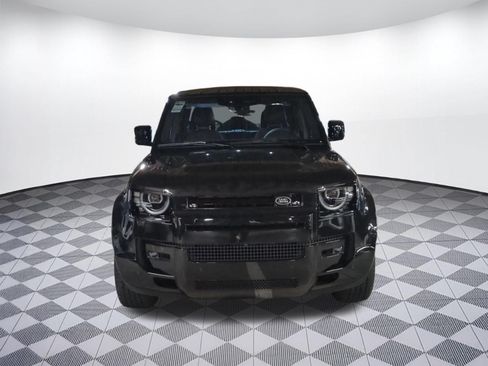 New 2026 Land Rover Defender 110 X-Dynamic SE AWD/4WD image 8