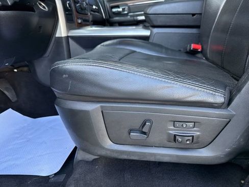 Used 2018 RAM 3500 Laramie image 27