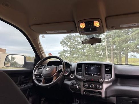 Used 2020 RAM 2500 Tradesman image 31