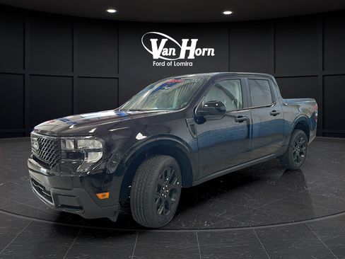 New 2026 Ford Maverick XLT w/ Equipment Group 301A AWD/4WD image 3