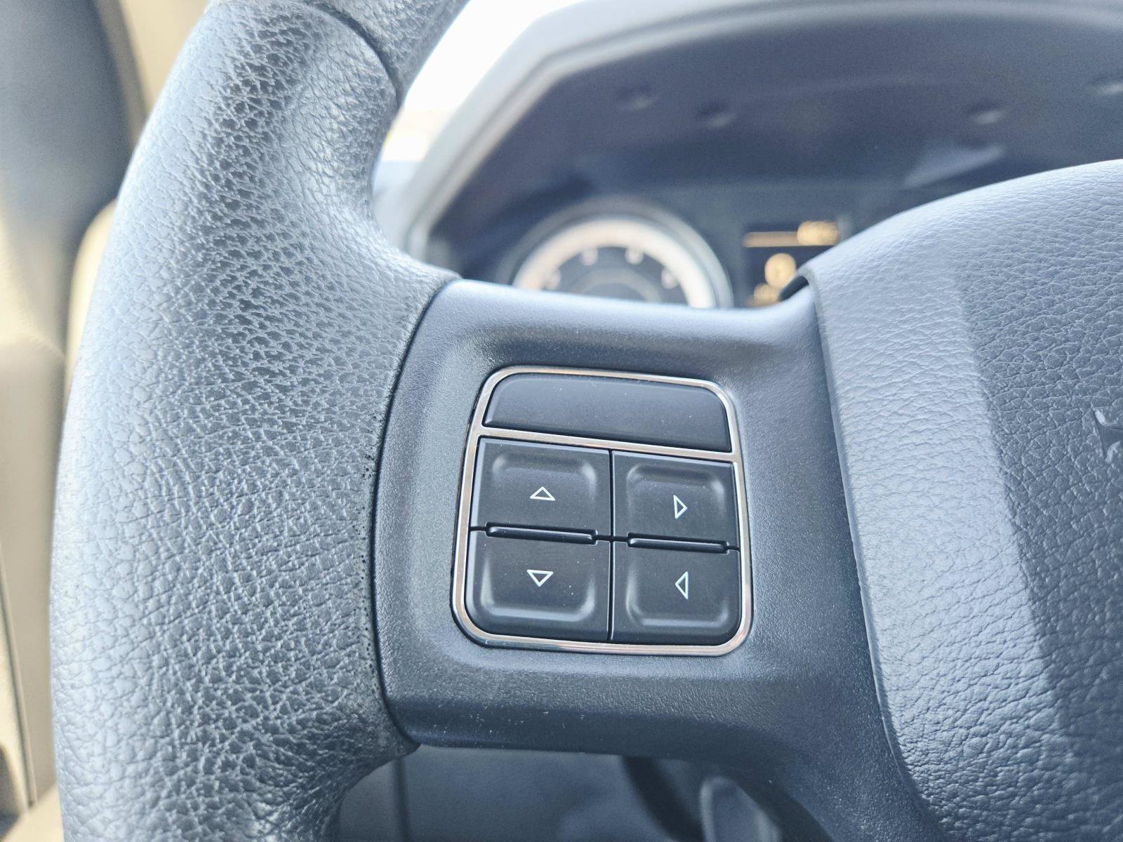 Used 2017 RAM 1500 Express AWD/4WD image 21