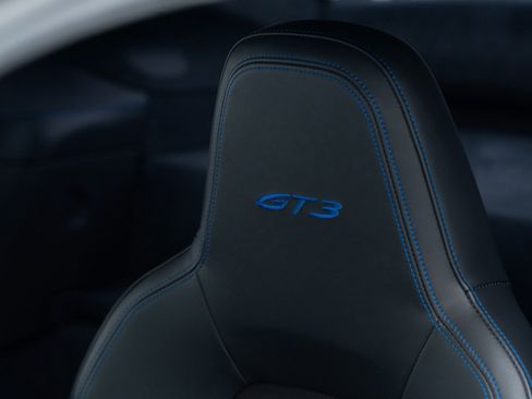 Certified 2022 Porsche 911 GT3 image 19