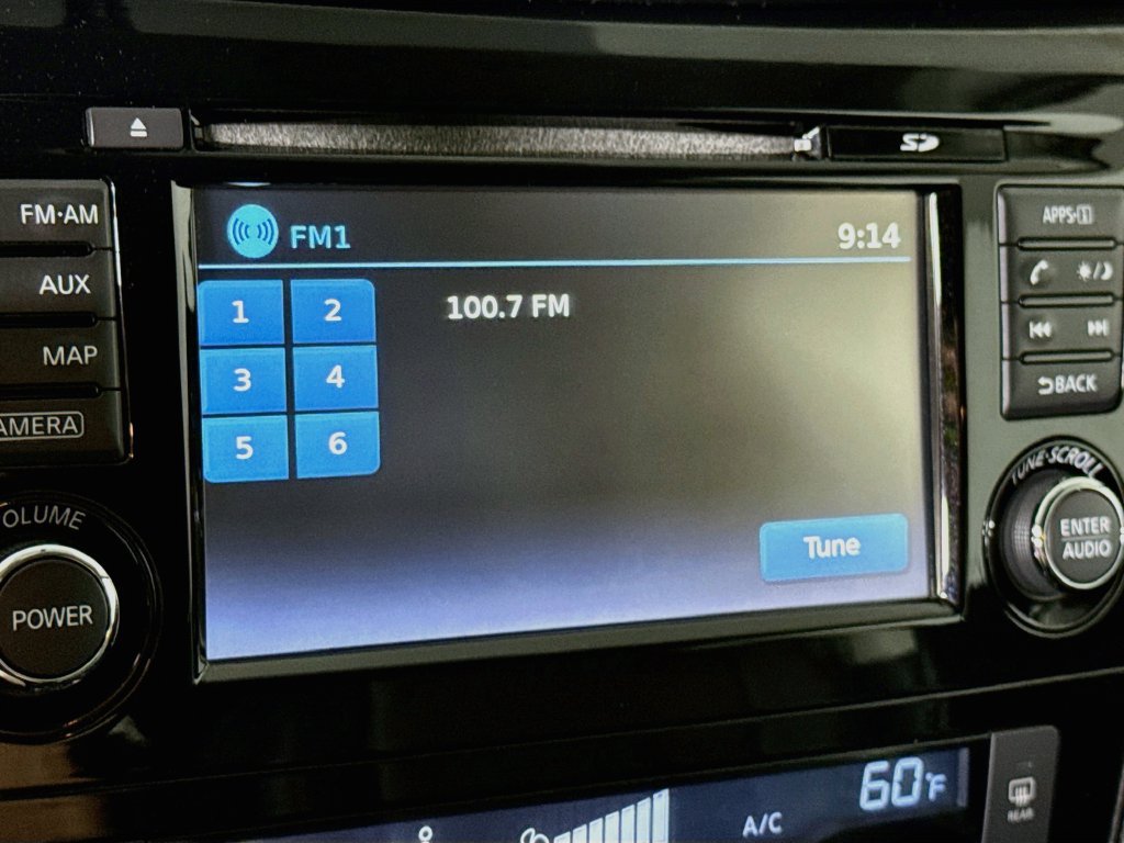 Used 2014 Nissan Rogue SL AWD/4WD image 5