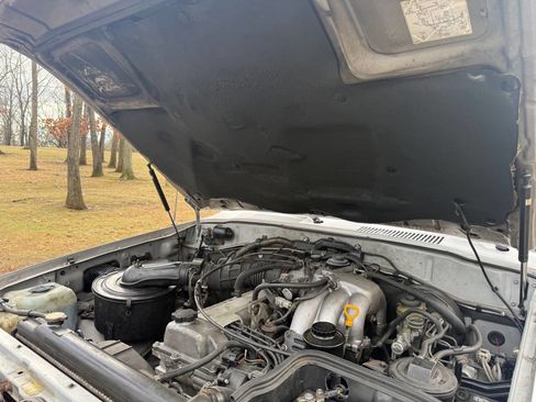 Used 1996 Lexus LX 450 4WD image 42