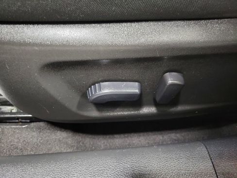 Used 2024 Nissan Altima 2.5 SV image 41