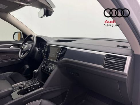 Used 2022 Volkswagen Atlas SEL Premium AWD/4WD image 36