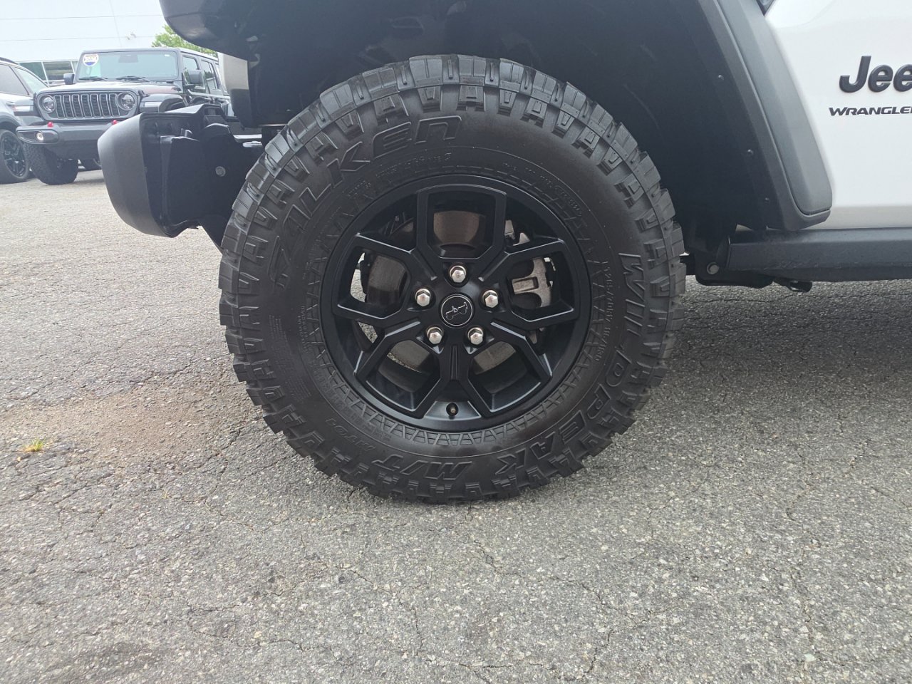 Used 2025 Jeep Wrangler Unlimited Sport AWD/4WD image 10