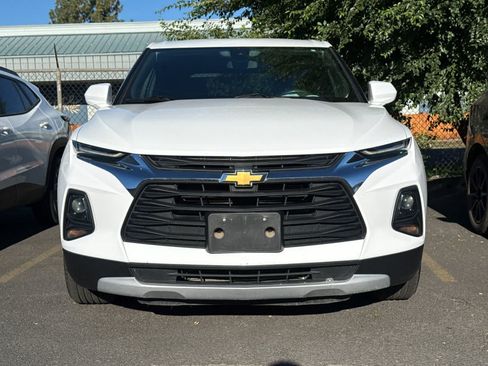 Used 2021 Chevrolet Blazer LT AWD/4WD image 2