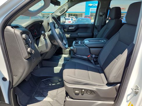 New 2025 Chevrolet Silverado 1500 Custom image 10