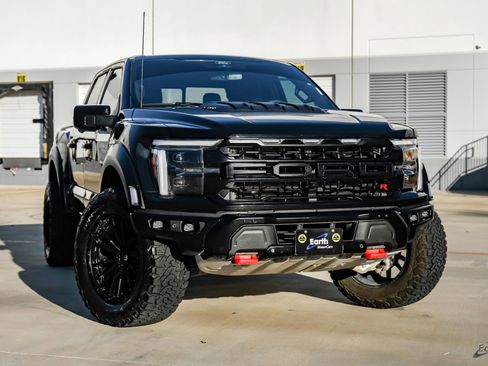 Used 2025 Ford F150 Raptor w/ Equipment Group 803A Raptor R AWD/4WD image 20