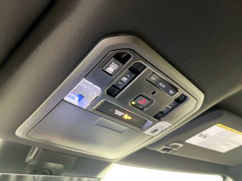 New 2026 Toyota Tundra Limited AWD/4WD image 20