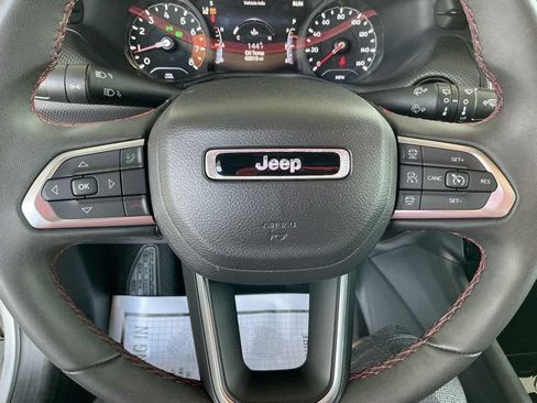 Used 2024 Jeep Compass Trailhawk AWD/4WD image 31