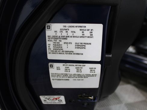 Used 2000 Chevrolet Corvette Hardtop w/ Memory Pkg image 30