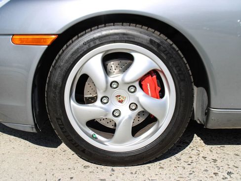 Used 2001 Porsche Boxster S RWD image 31