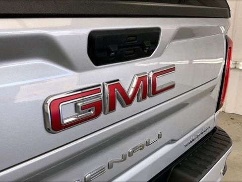 Certified 2023 GMC Sierra 2500 Denali w/ Technology Package AWD/4WD image 31