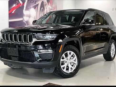 Used 2022 Jeep Grand Cherokee Limited image 1