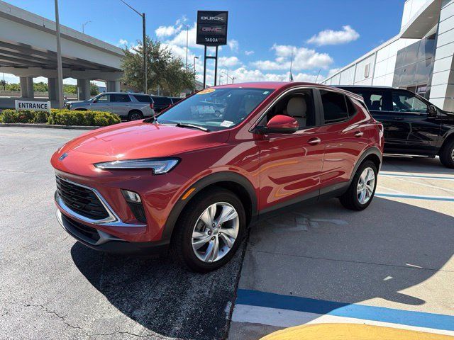 Used 2024 Buick Encore GX Preferred FWD image 3