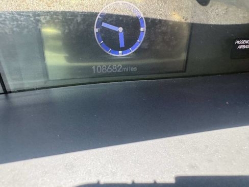 Used 2012 Honda Civic LX image 4