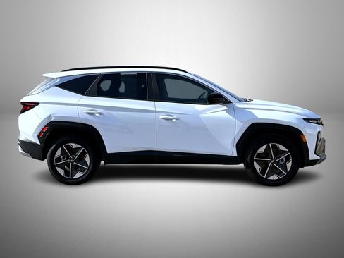 Used 2025 Hyundai Tucson SEL AWD/4WD image 4