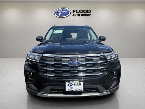 New 2026 Ford Explorer Active AWD/4WD image 2
