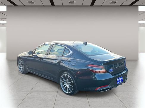 Used 2024 Genesis G70 2.5T image 6