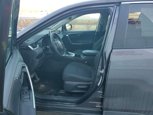 Used 2024 Toyota RAV4 LE image 18