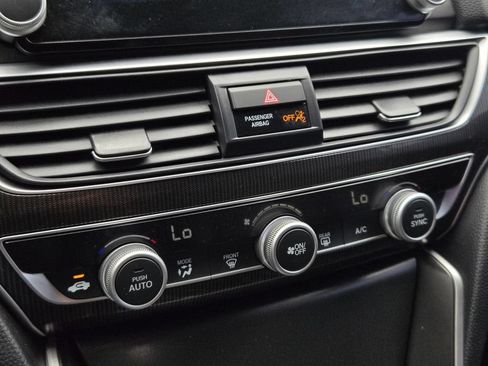 Used 2021 Honda Accord Sport image 20