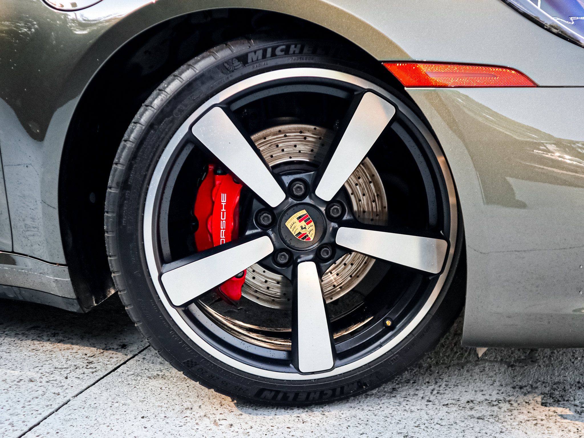 Used 2021 Porsche 911 Carrera S RWD image 13