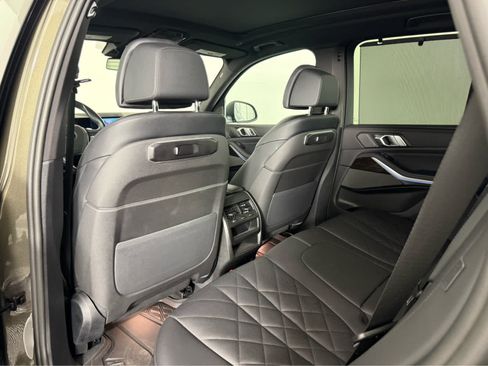 Used 2025 BMW X5 xDrive50e w/ Premium Package AWD/4WD image 14