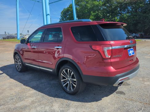 Used 2016 Ford Explorer Platinum AWD/4WD image 5