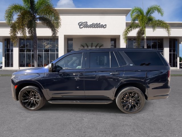 Used 2024 Cadillac Escalade Premium Luxury AWD/4WD image 9