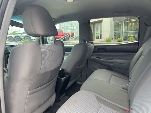Used 2014 Toyota Tacoma 4x4 Double Cab w/ TRD Sport Package image 14