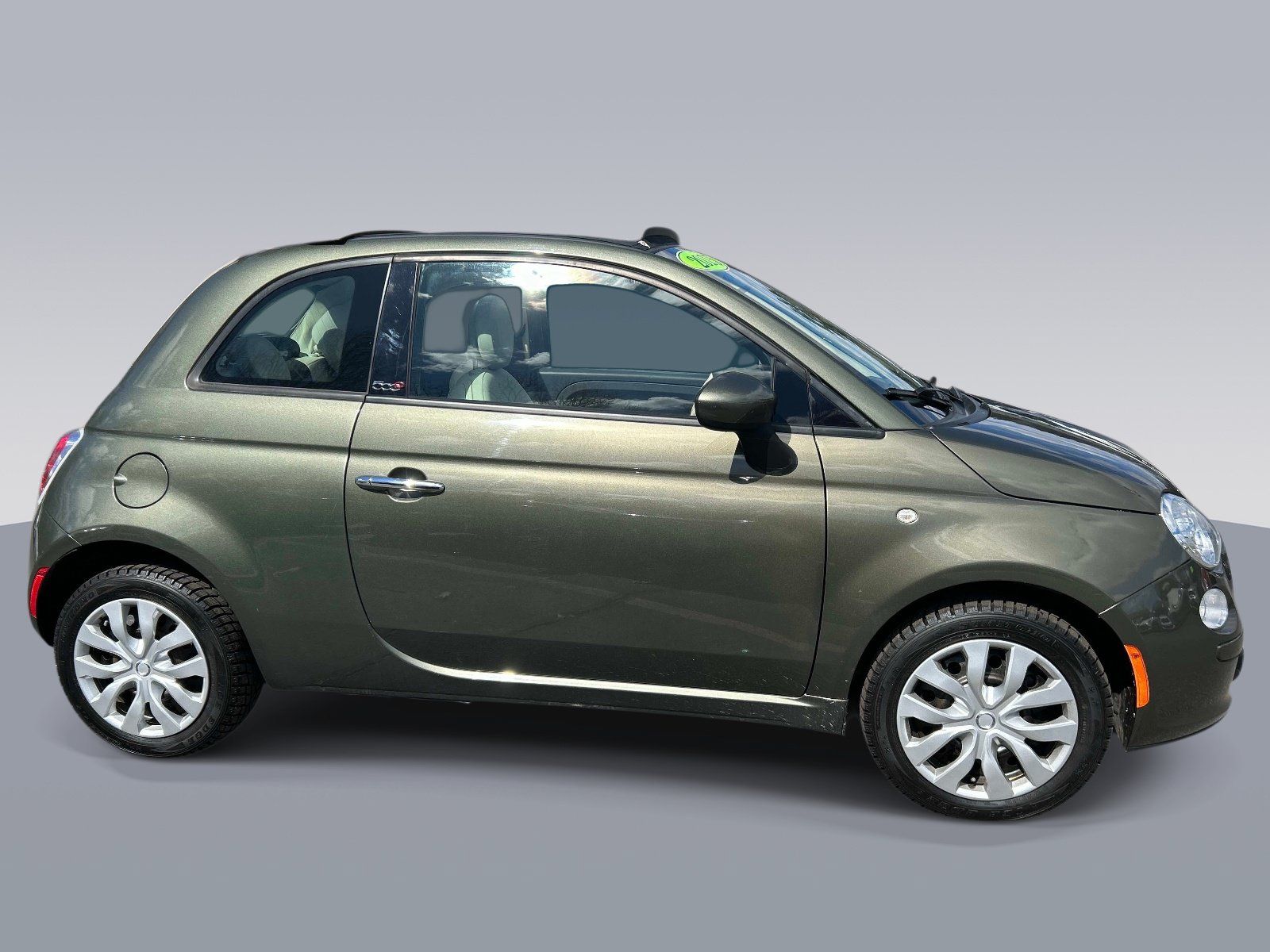 Used 2015 FIAT 500 Pop FWD image 3