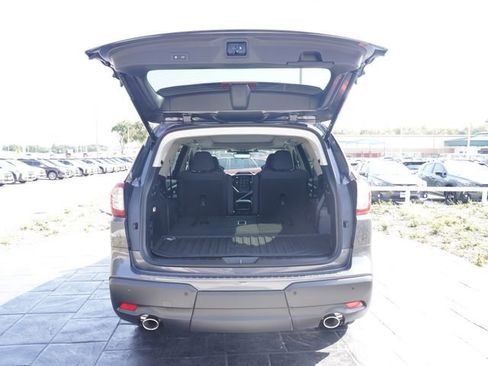 New 2025 Subaru Ascent Bronze Edition image 16