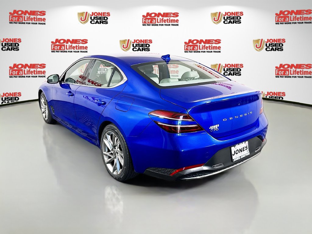 Used 2022 Genesis G70 2.0T RWD image 2