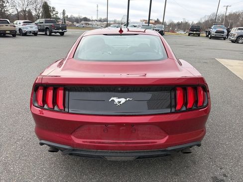 Used 2021 Ford Mustang EcoBoost image 7