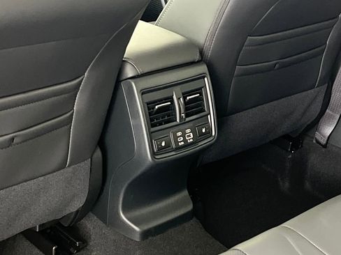 New 2026 Subaru Outback Limited AWD/4WD image 36